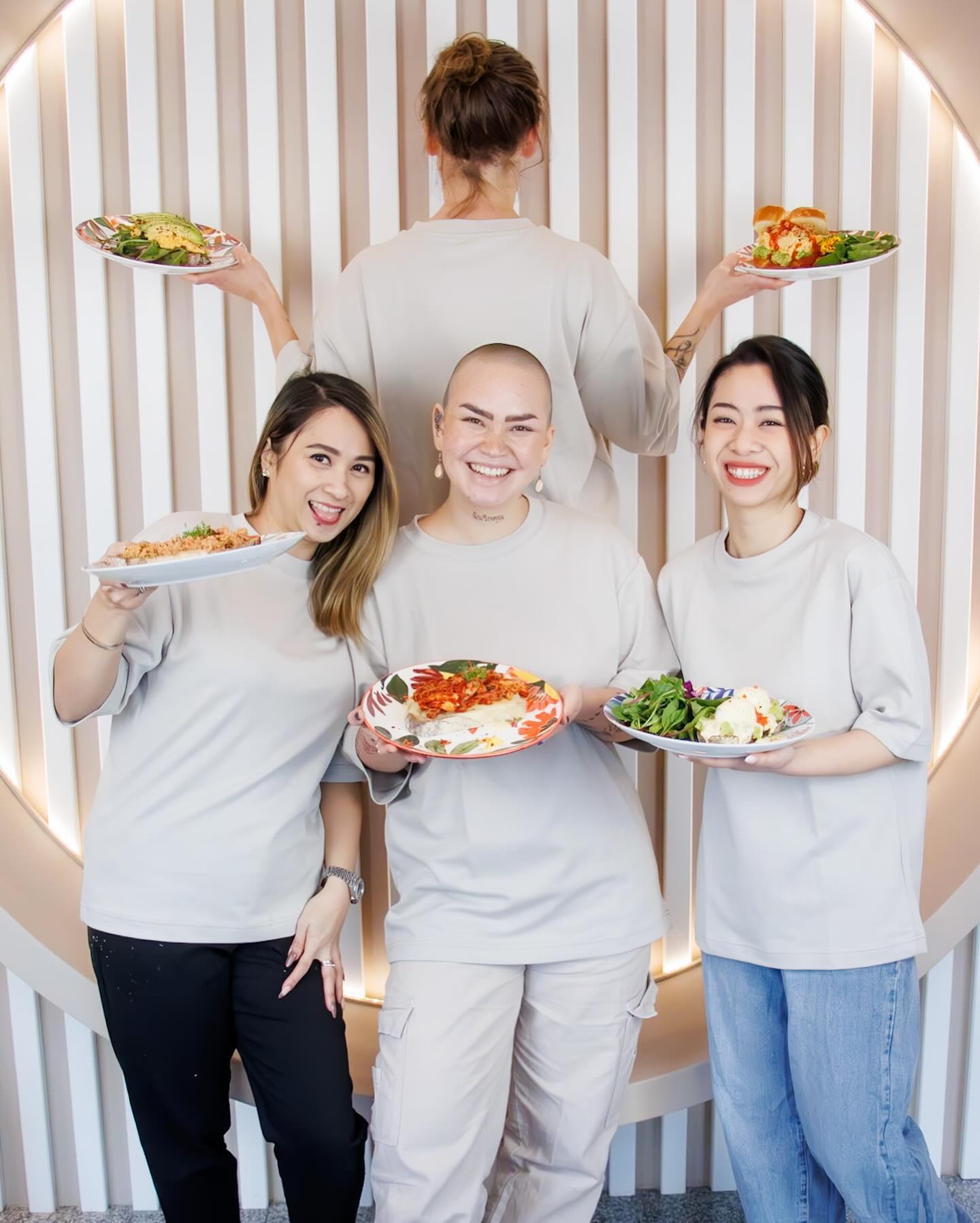 Cozy breakfast club interior